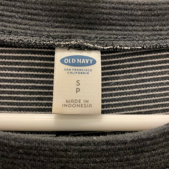 Old Navy Gray 3/4 Sleeve Dress Size Small - Picture 3 of 5